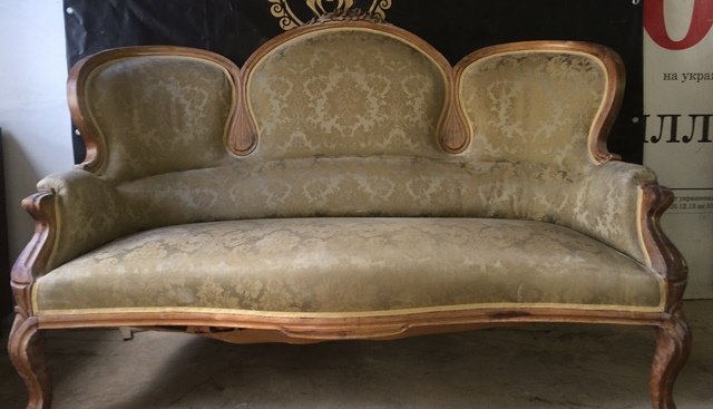 Реставрация антикварного дивана в Элит-Винтаж - До